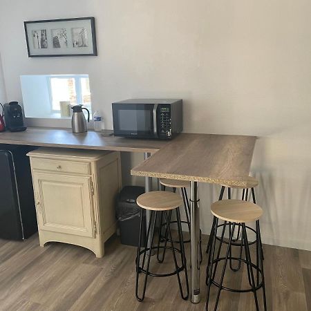 La Mission Hotell Saint-Martin-des-Noyers Eksteriør bilde