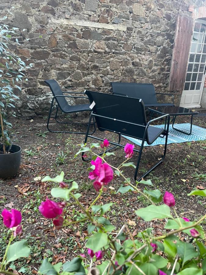 La Mission Hotell Saint-Martin-des-Noyers Eksteriør bilde